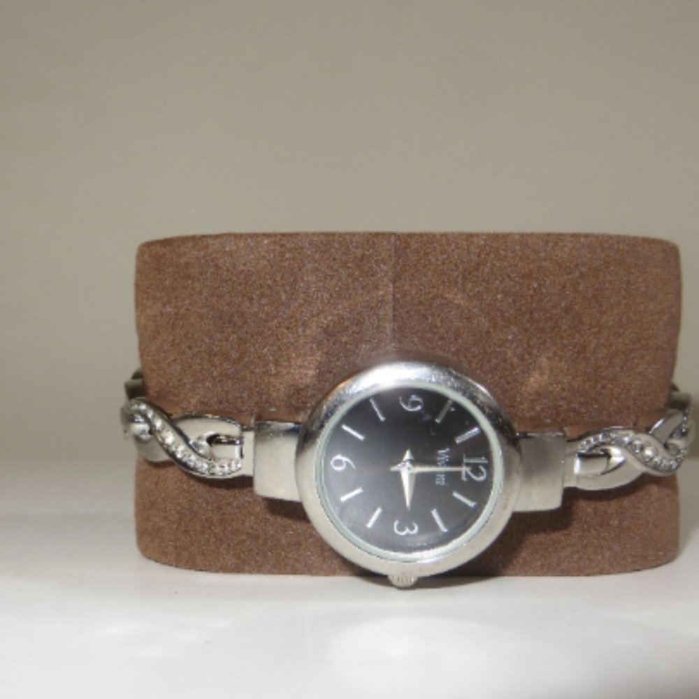 Vintage Vivani Silver Clasp Silver Stone Bracelet Watch